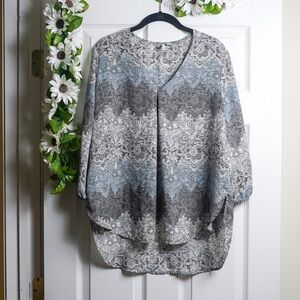 Boho Peasant Top Flowy Blue Gray V Neck 3/4 Sleeves